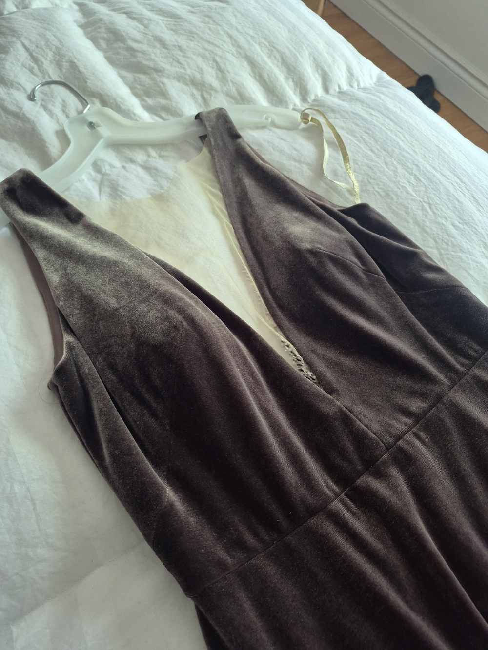 Jenny Yoo Velvet Maxi Dress in Aubergine - Picture 6 of 7